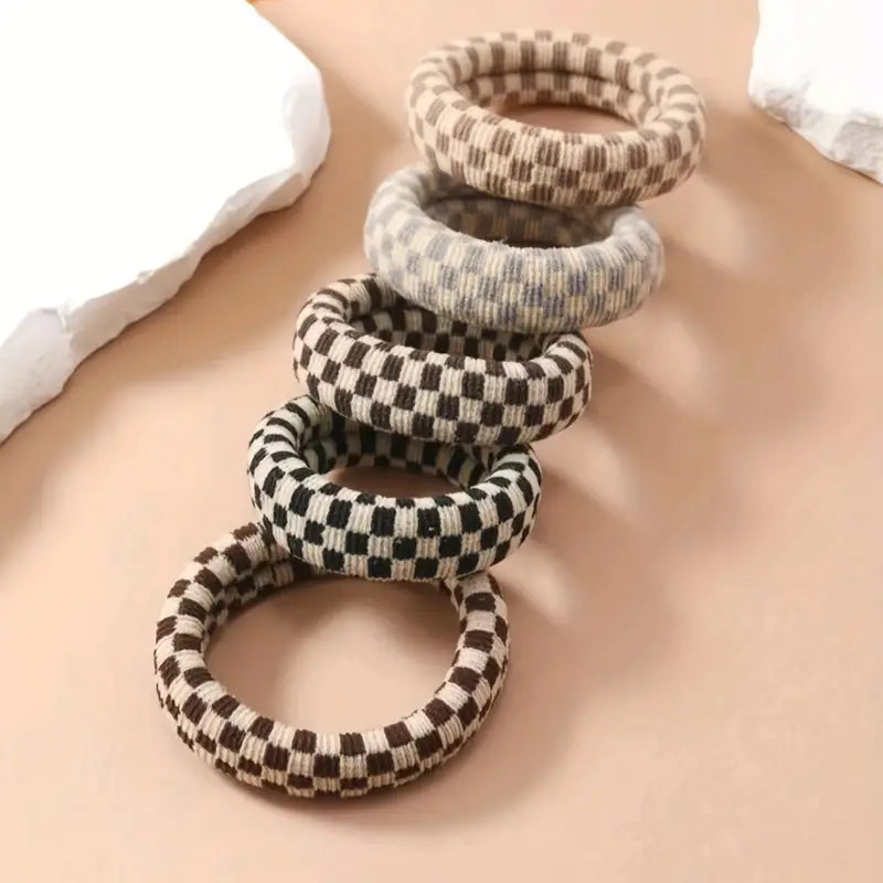 Thick Hair Ties Checkered Pattern Plush | Pack of 5 Hair Ties